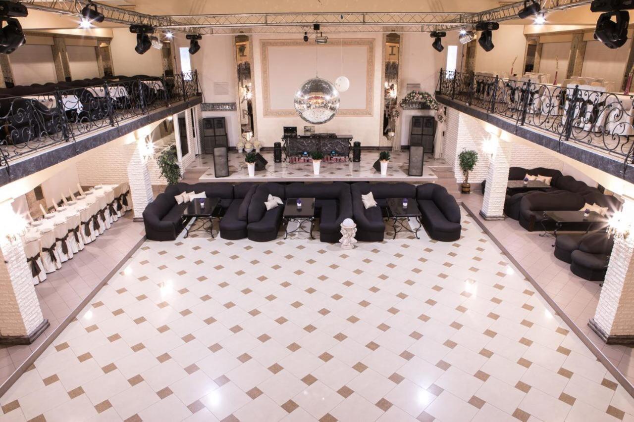 Illara Spa Hotel Irshava Екстериор снимка