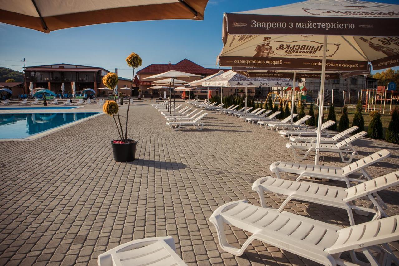Illara Spa Hotel Irshava Екстериор снимка