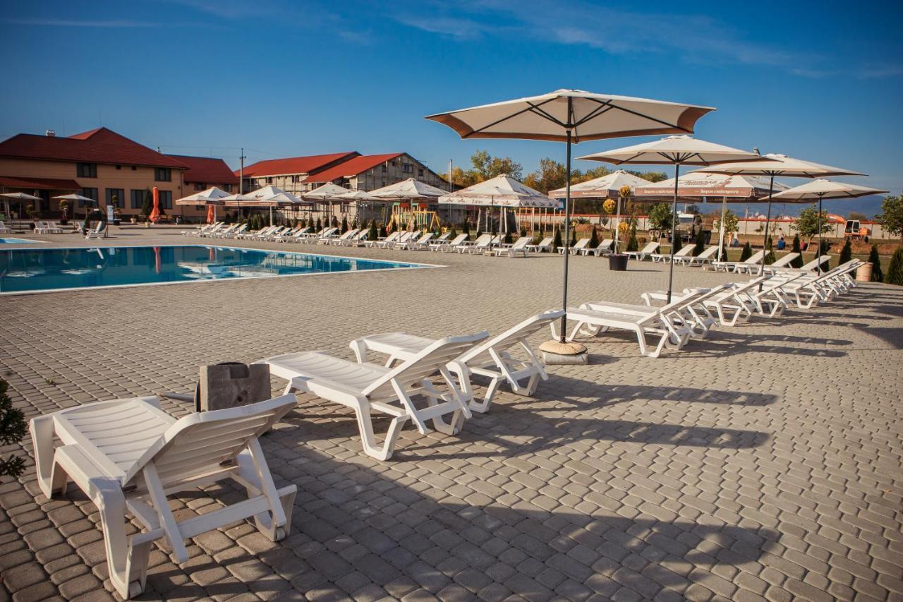 Illara Spa Hotel Irshava Екстериор снимка