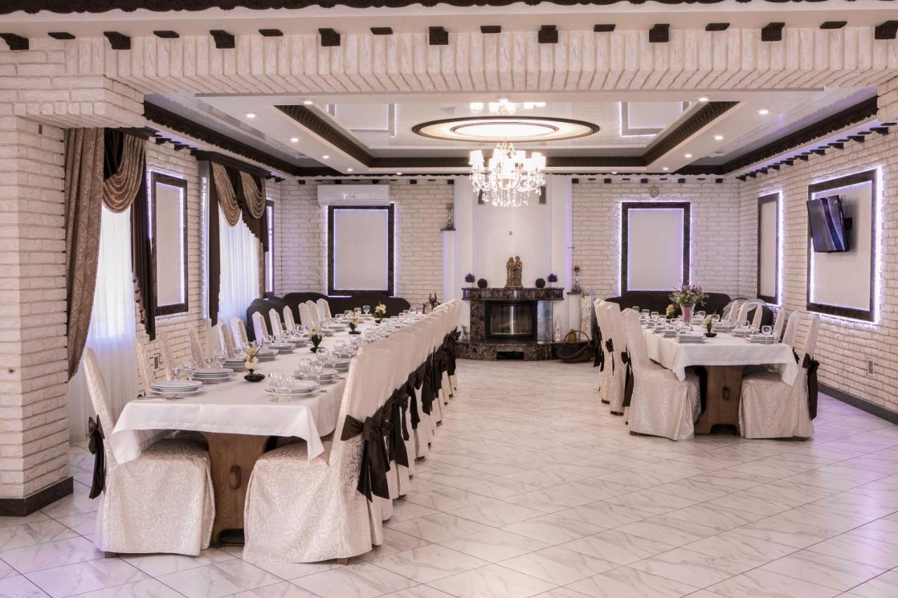 Illara Spa Hotel Irshava Екстериор снимка